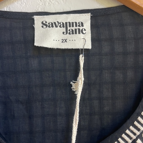 NWT Curvy Savanna Jane Bohemian Embroidered Top - Picture 4 of 10